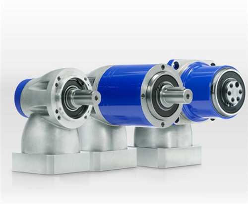 LK+或LPK+或LPBK+高效锥齿齿轮箱，可带有行星齿轮级